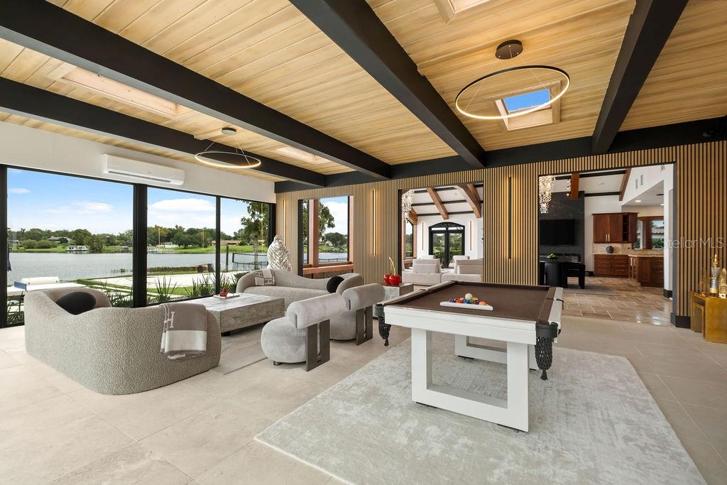 O6350786 Property Photo