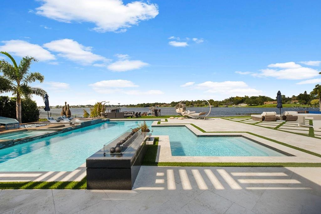 O6350786 Property Photo