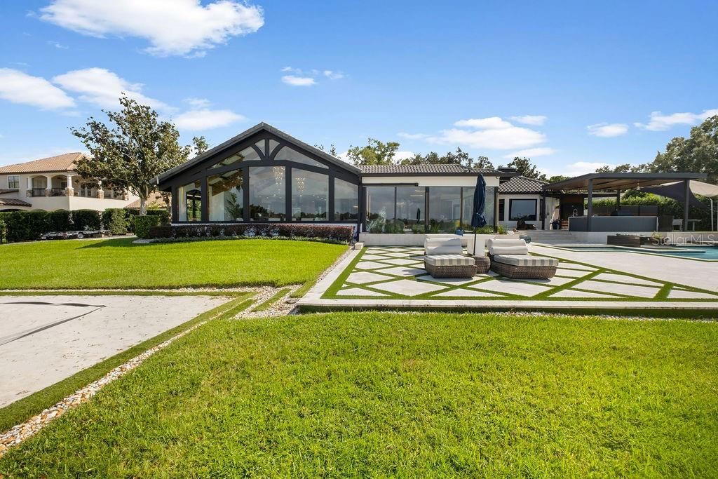 O6350786 Property Photo