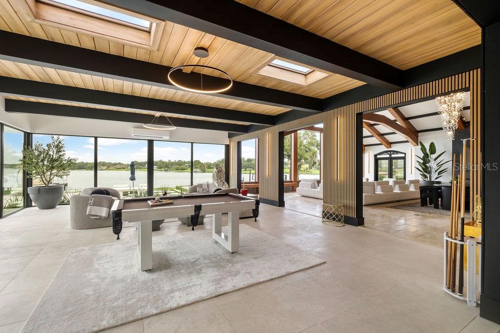 O6350786 Property Photo