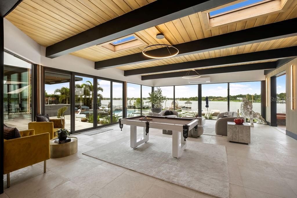 O6350786 Property Photo