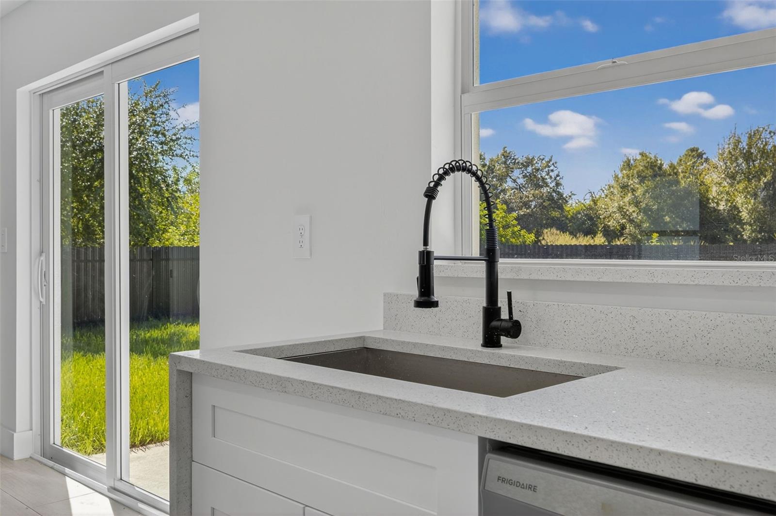 884 CHEMSTRAND ST E, LEHIGH ACRES, FL, 33974