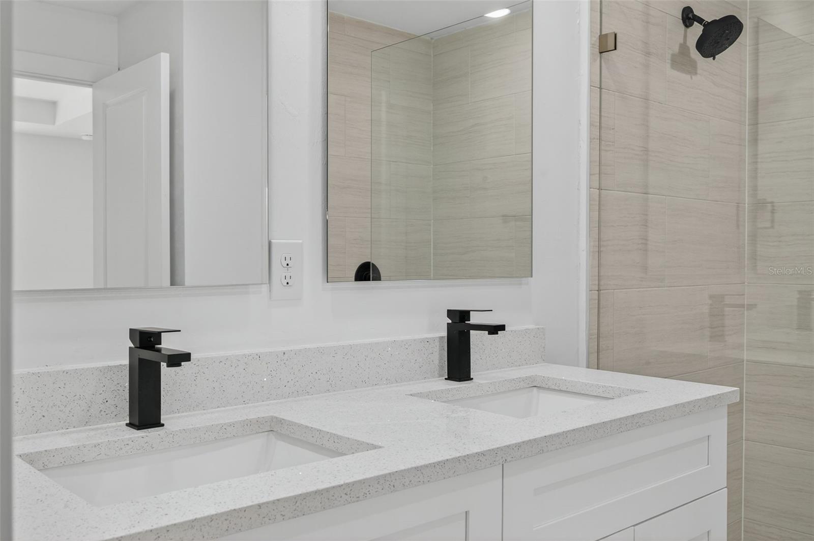 884 CHEMSTRAND ST E, LEHIGH ACRES, FL, 33974