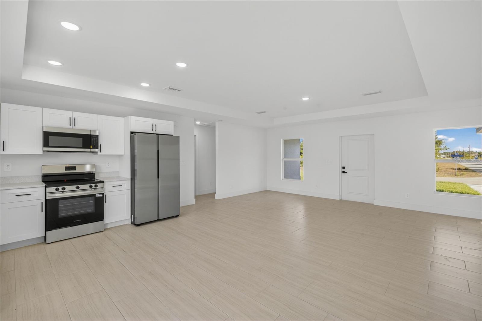 884 CHEMSTRAND ST E, LEHIGH ACRES, FL, 33974