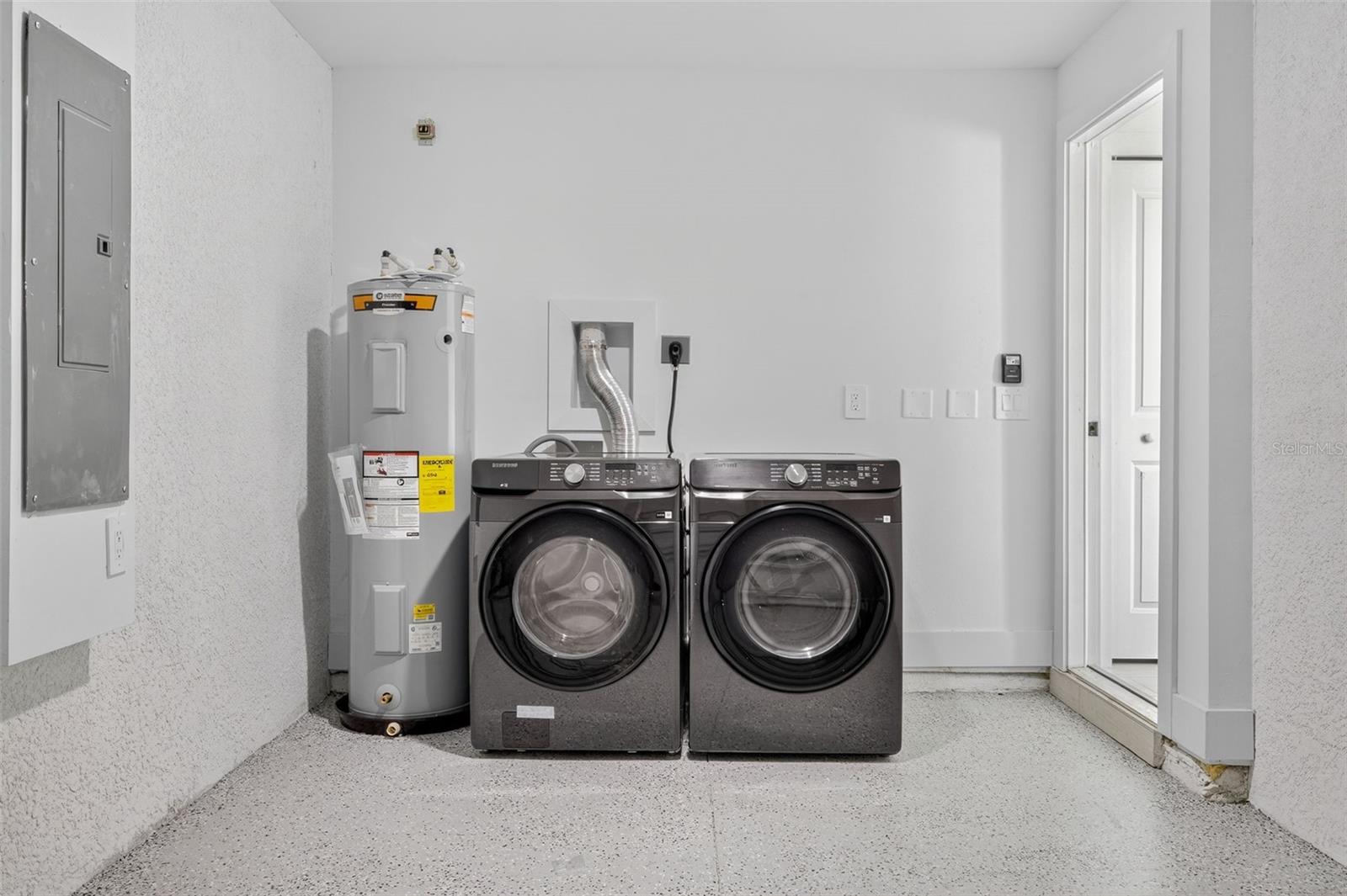 884 CHEMSTRAND ST E, LEHIGH ACRES, FL, 33974