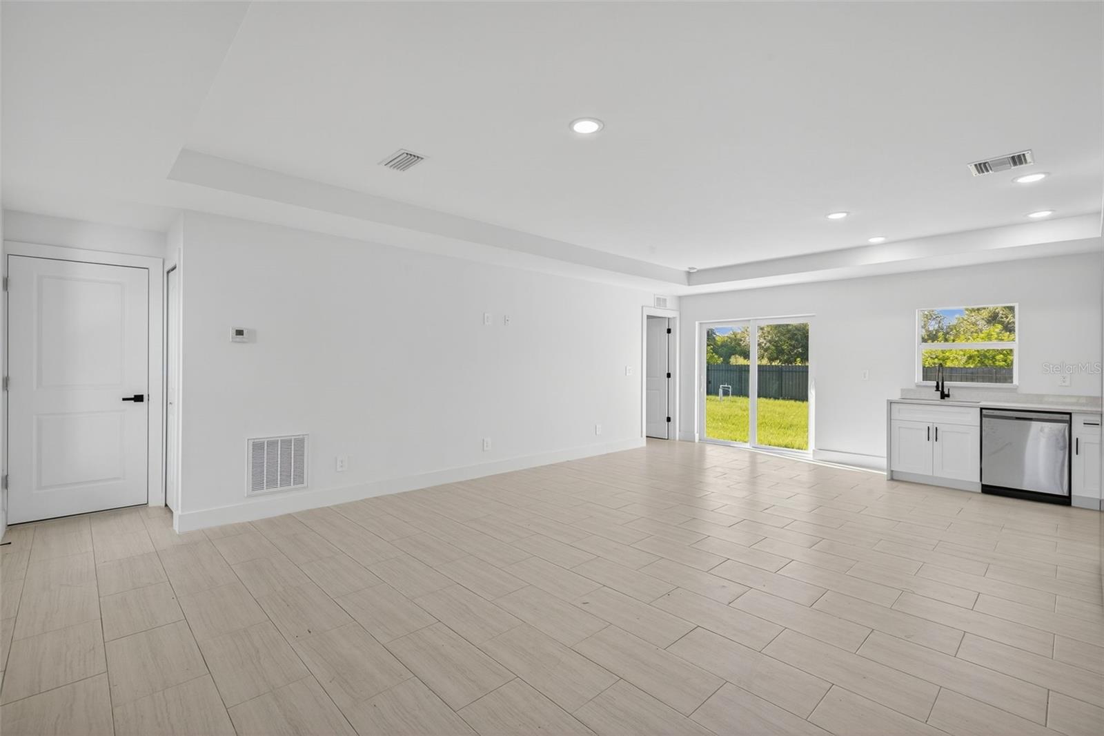 884 CHEMSTRAND ST E, LEHIGH ACRES, FL, 33974