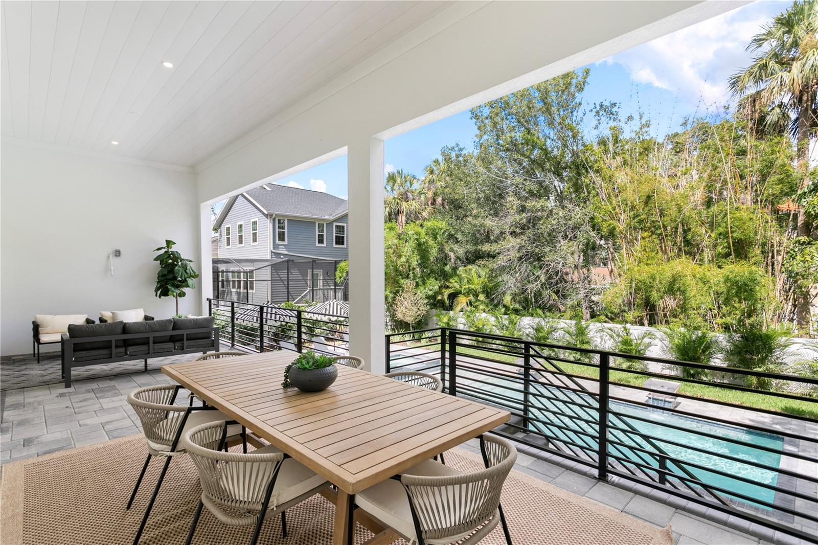 4823 W SAN JOSE ST, TAMPA, FL, 33629