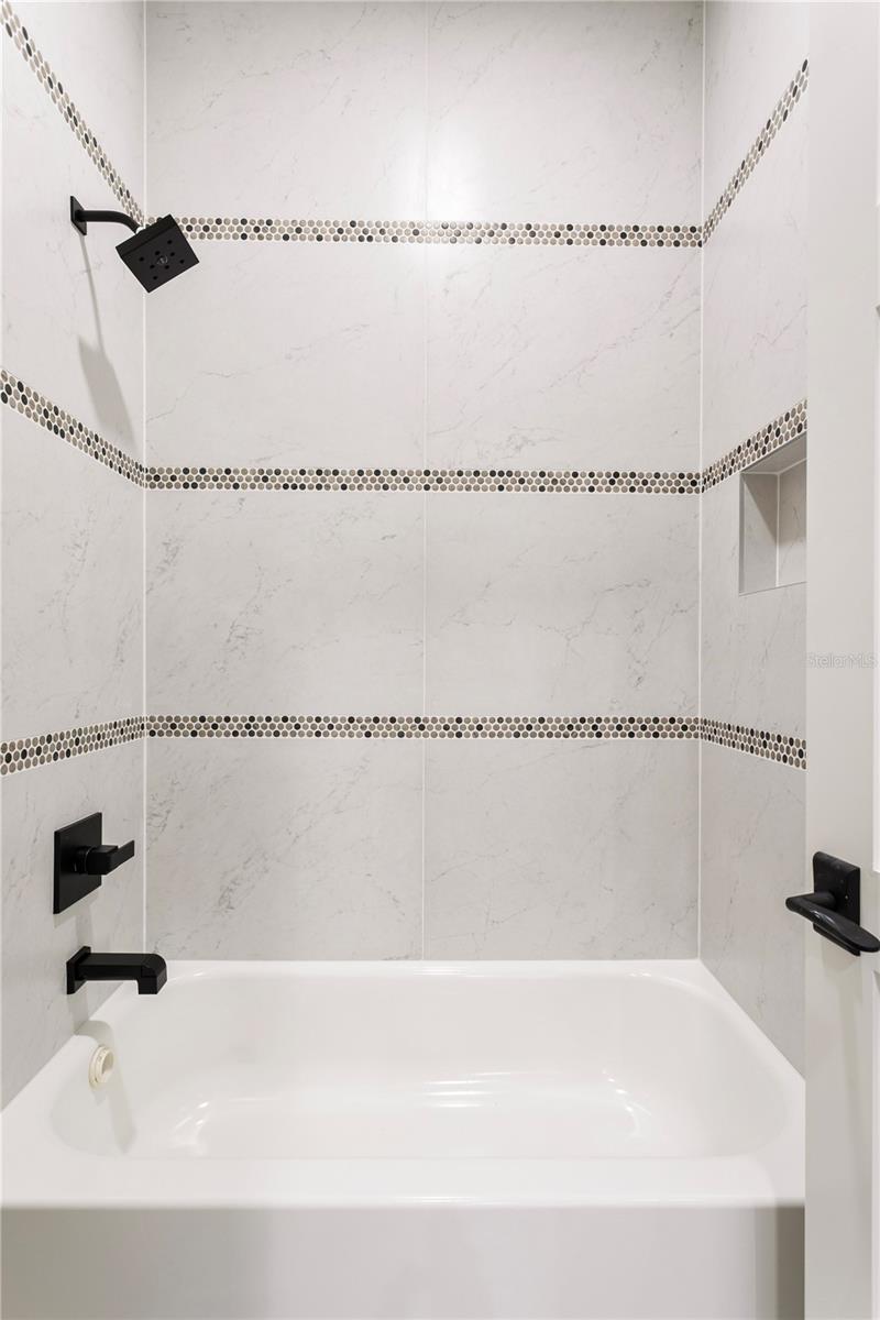 4823 W SAN JOSE ST, TAMPA, FL, 33629