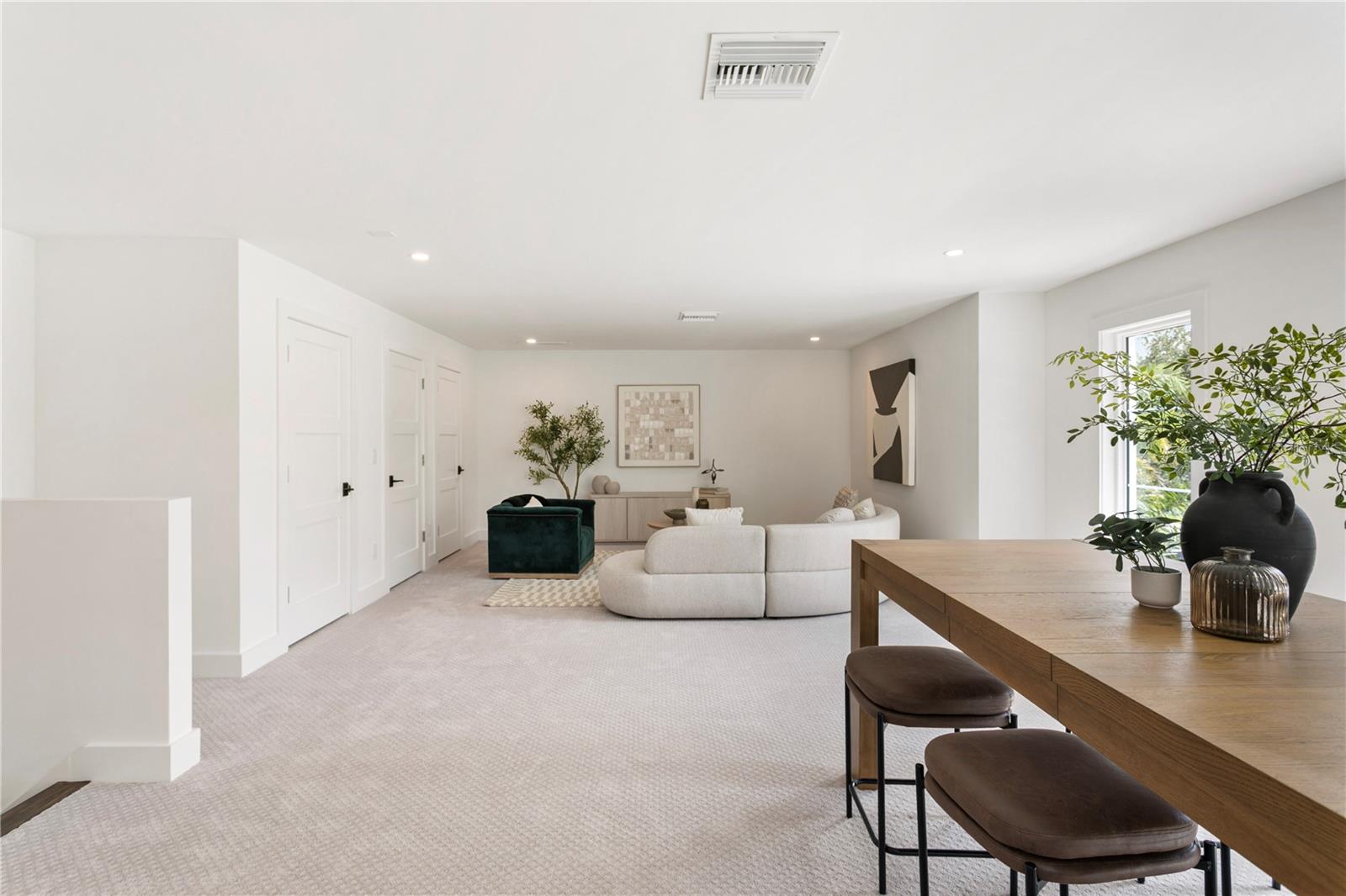 4823 W SAN JOSE ST, TAMPA, FL, 33629