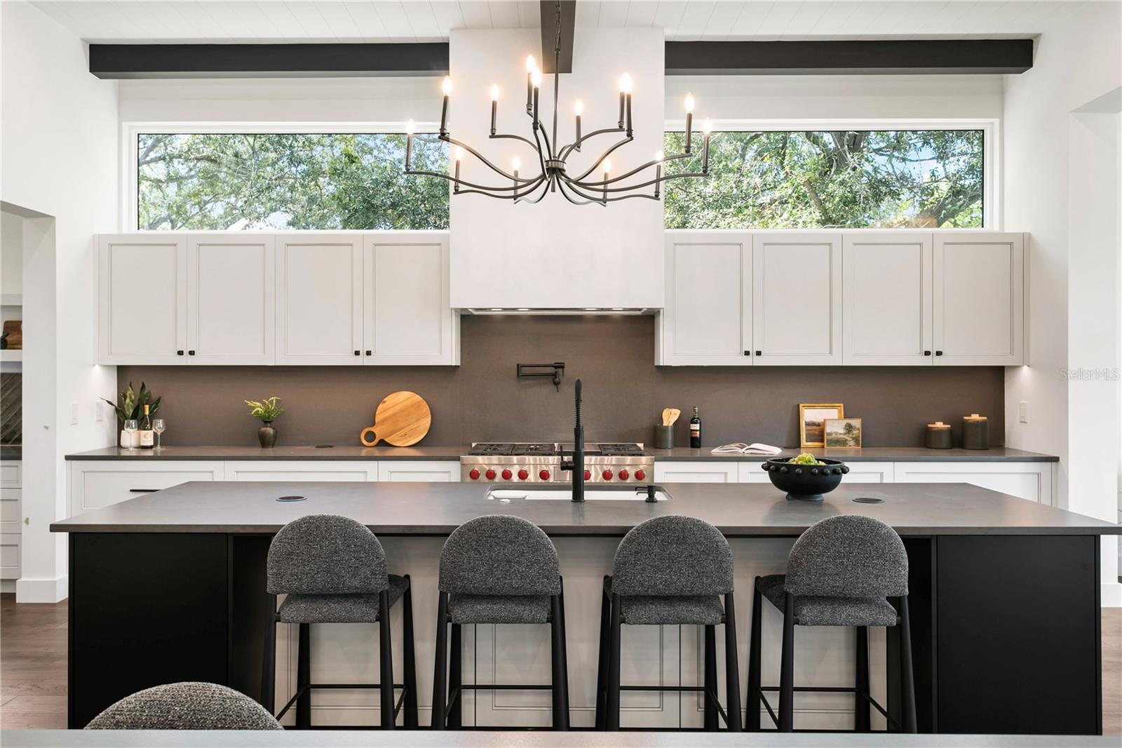 4823 W SAN JOSE ST, TAMPA, FL, 33629