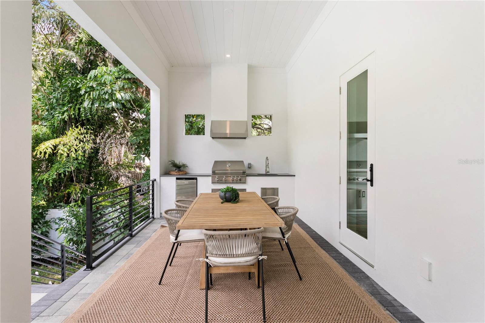 4823 W SAN JOSE ST, TAMPA, FL, 33629