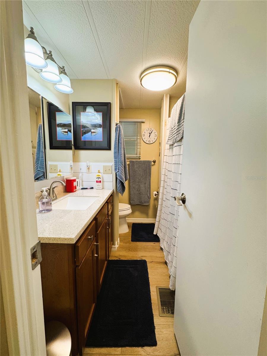 131 BOUGAINVILLEA DR, LEESBURG, FL, 34748