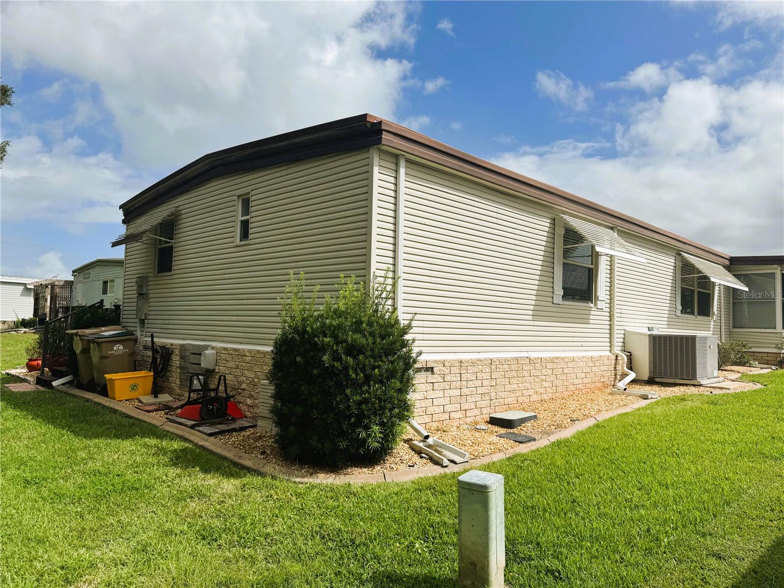 131 BOUGAINVILLEA DR, LEESBURG, FL, 34748