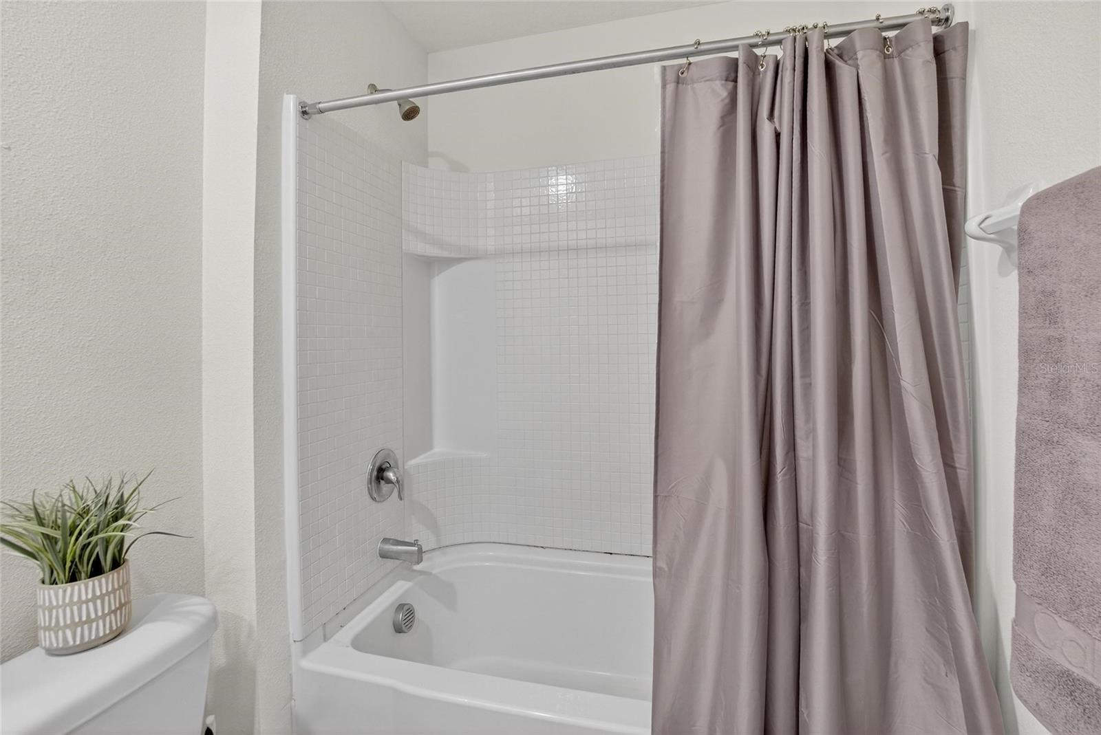 2841 GUMBO LIMBO DR, WIMAUMA, FL, 33598