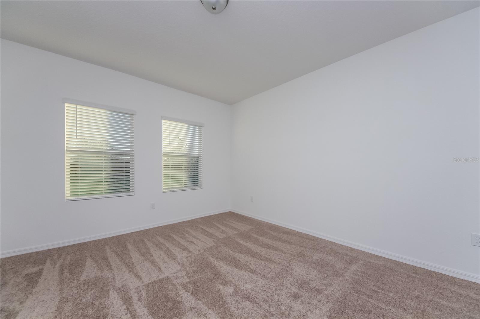 158 HIDDEN LAKE LOOP, HAINES CITY, FL, 33844