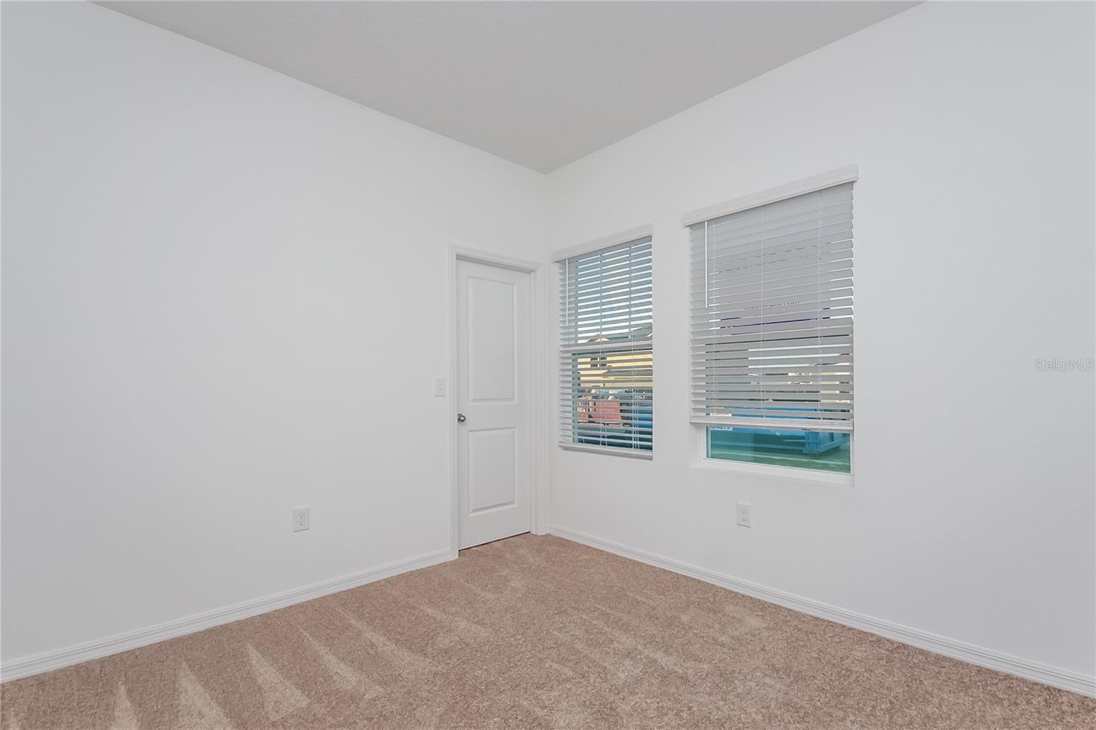 158 HIDDEN LAKE LOOP, HAINES CITY, FL, 33844