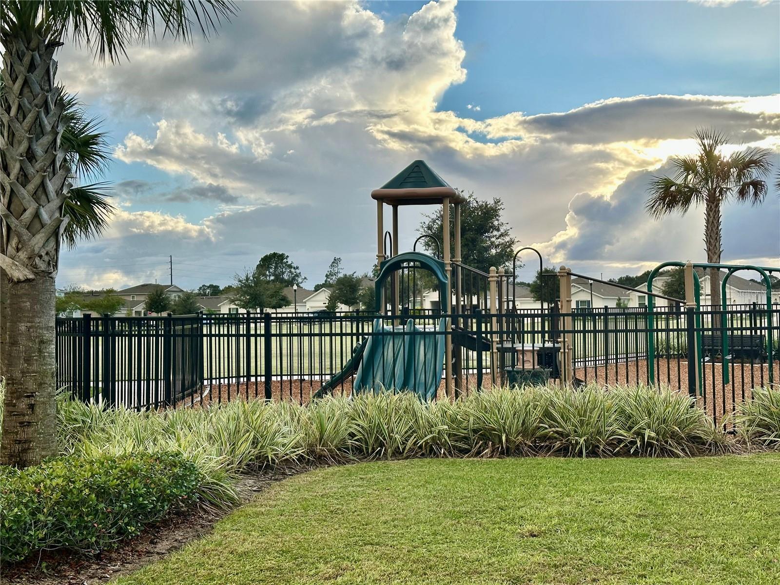 9392 REVERE AVE, LEESBURG, FL, 34788