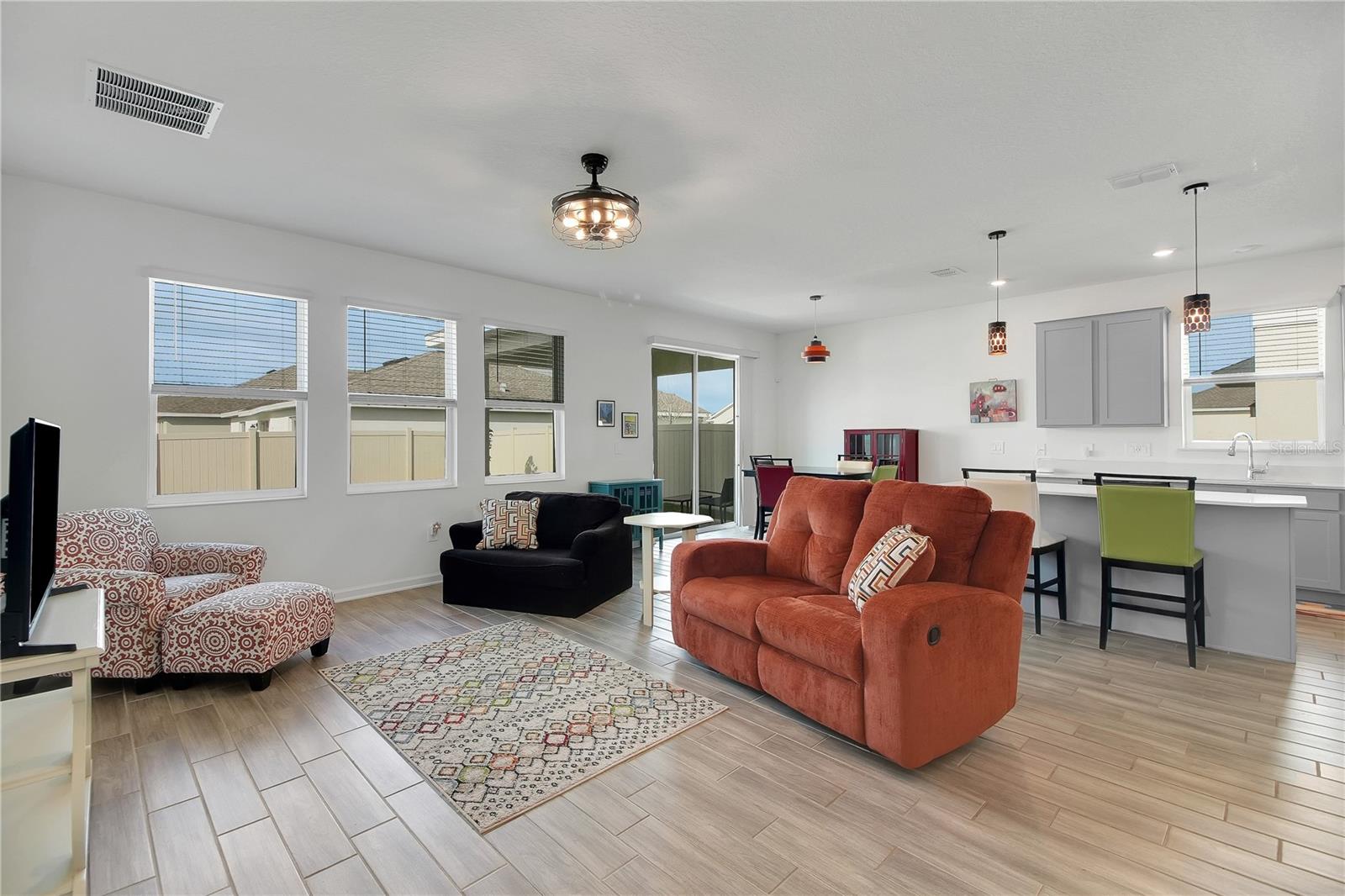 9392 REVERE AVE, LEESBURG, FL, 34788