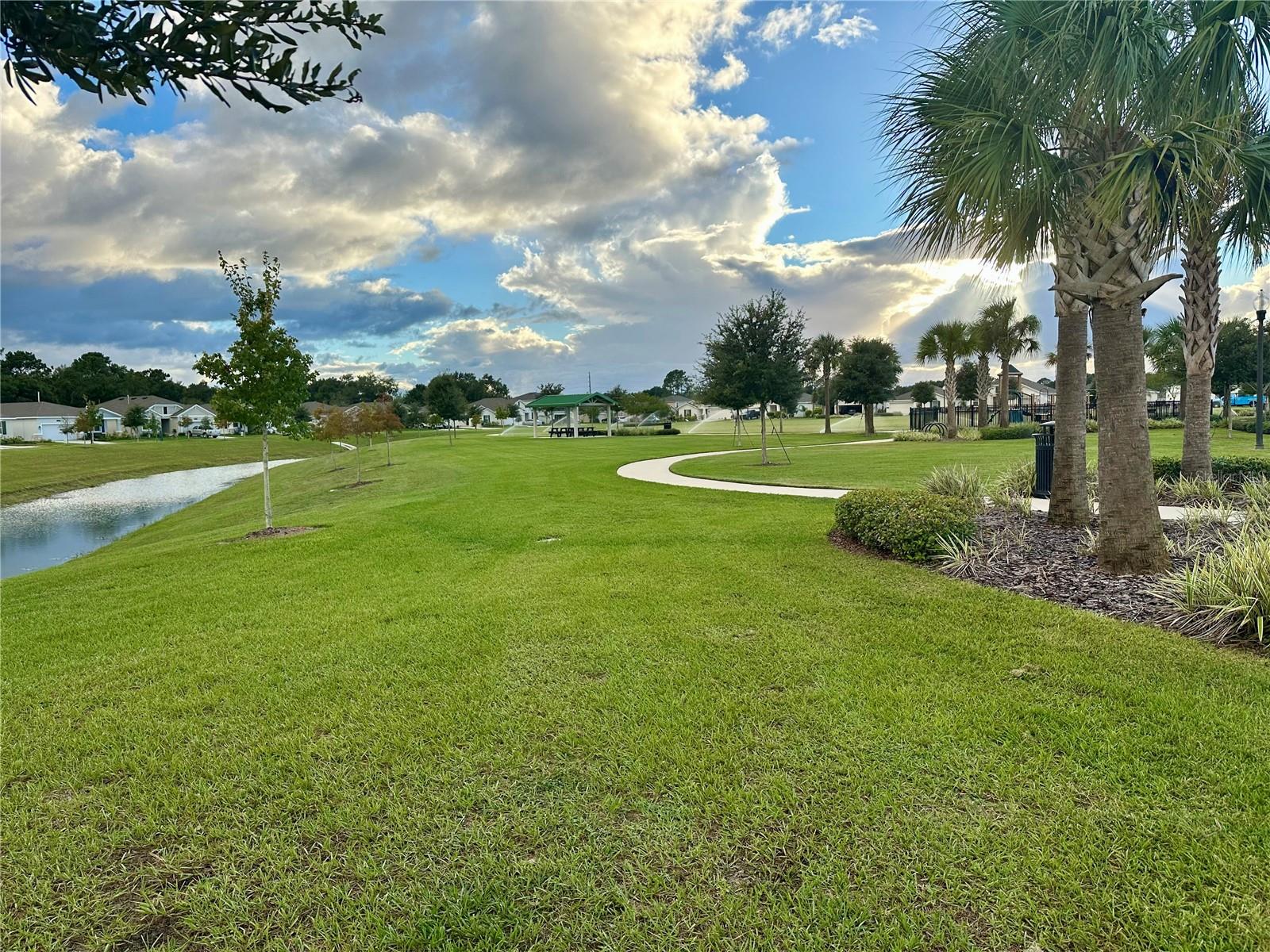 9392 REVERE AVE, LEESBURG, FL, 34788