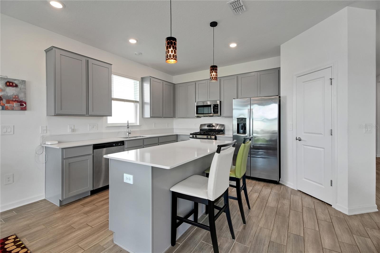 9392 REVERE AVE, LEESBURG, FL, 34788