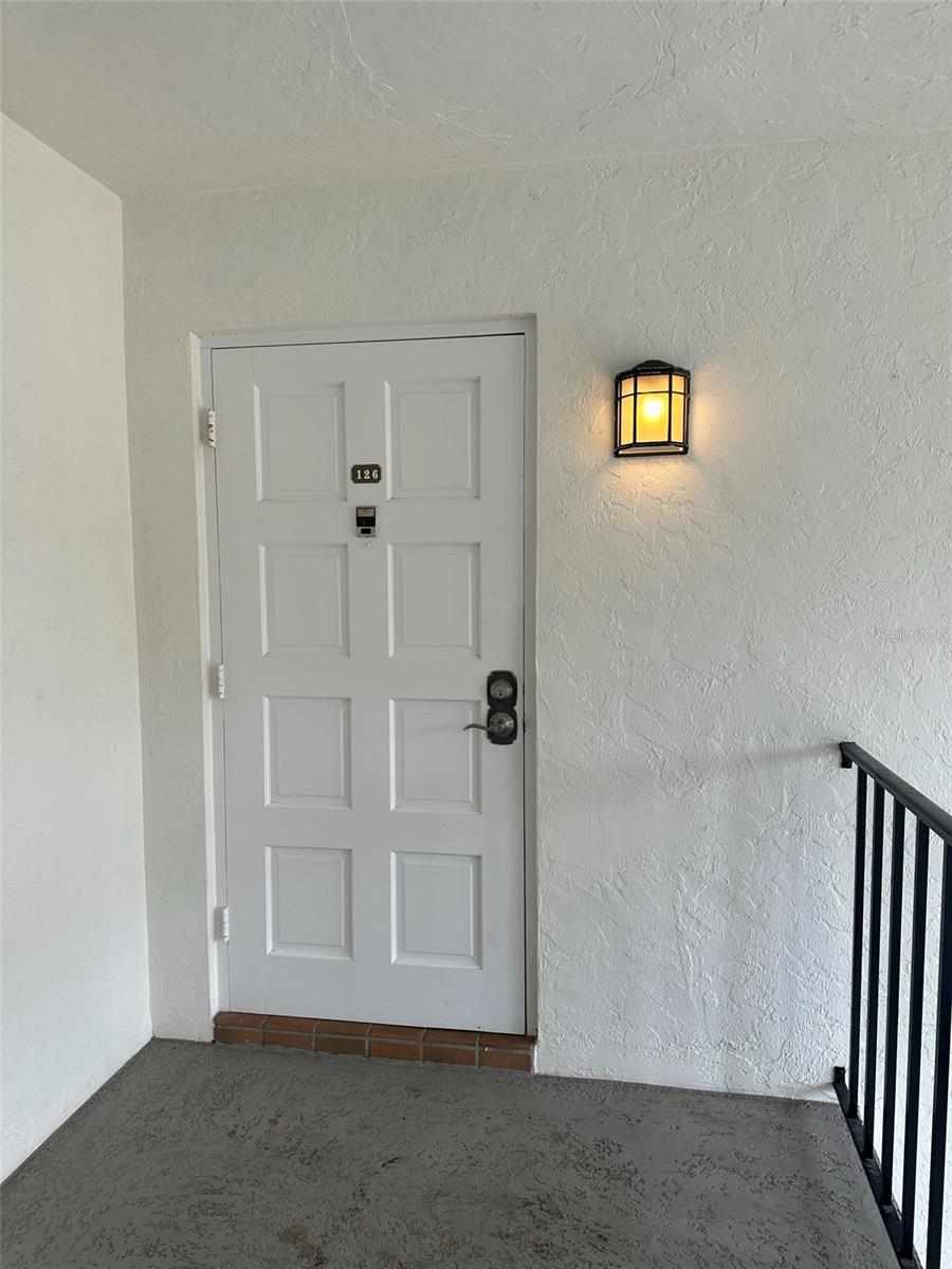 5800 HOLLYWOOD BLVD #126, SARASOTA, FL, 34231