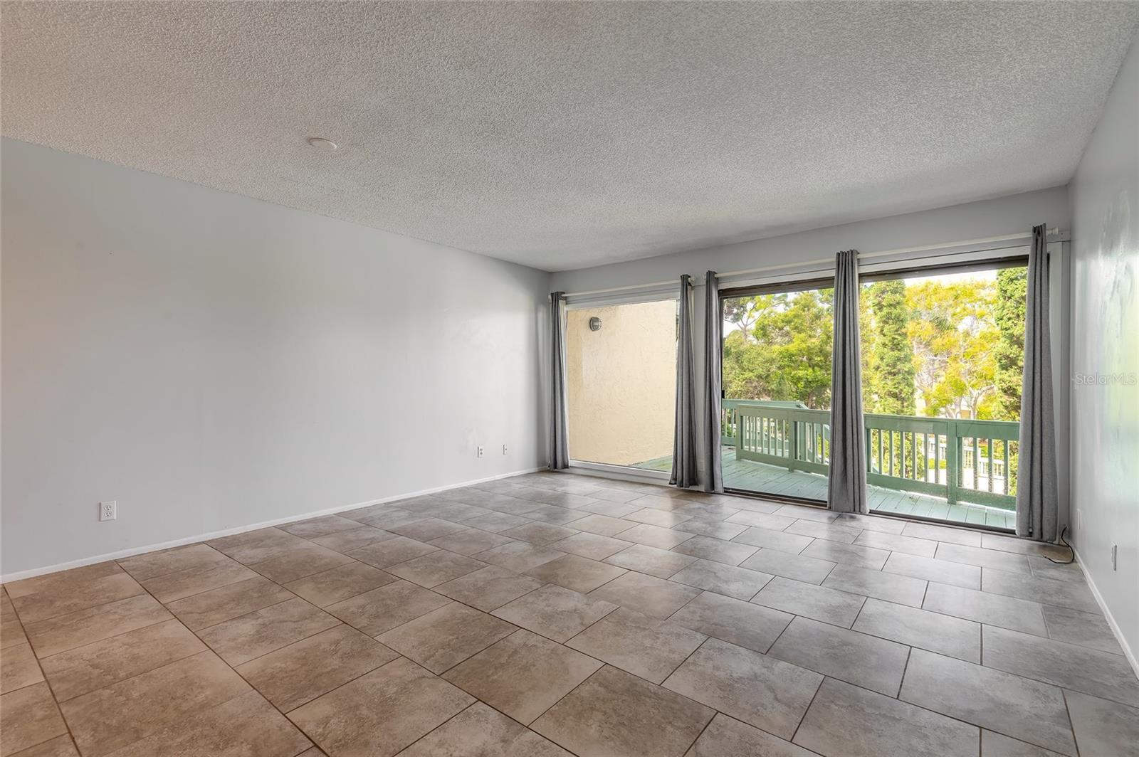 185 CLUB HOUSE BLVD #185, NEW SMYRNA BEACH, FL, 32168