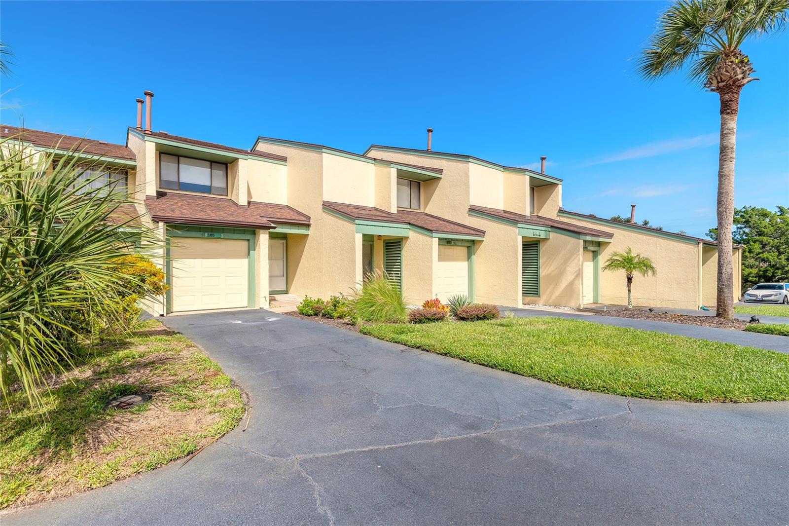 185 CLUB HOUSE BLVD #185, NEW SMYRNA BEACH, FL, 32168