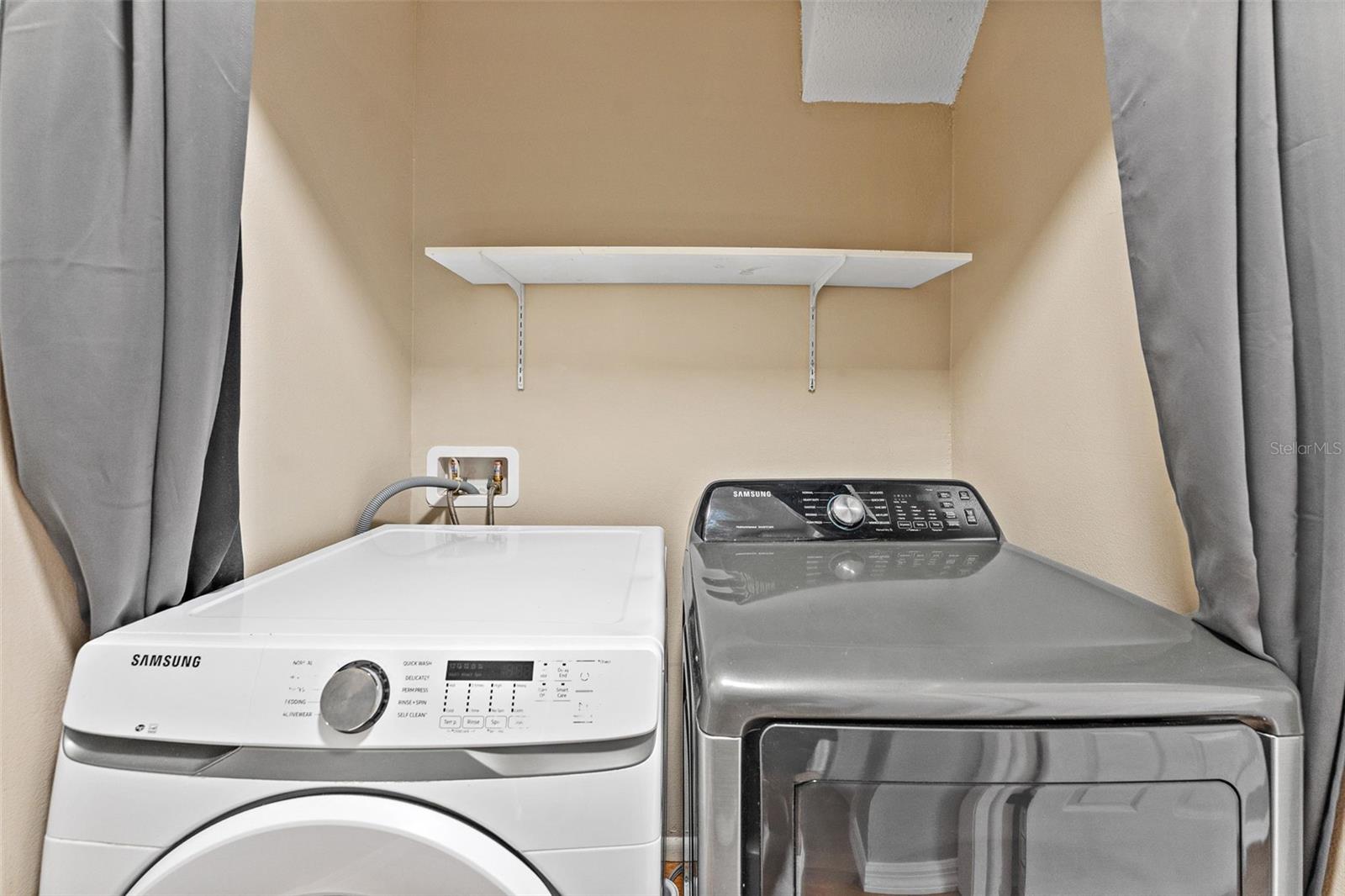 7616 LA MESITA CT, TAMPA, FL, 33615