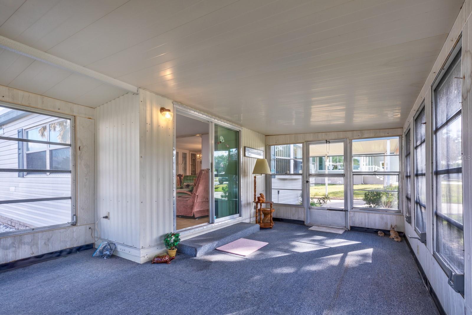 1050 GENEVA WAY, GRAND ISLAND, FL, 32735