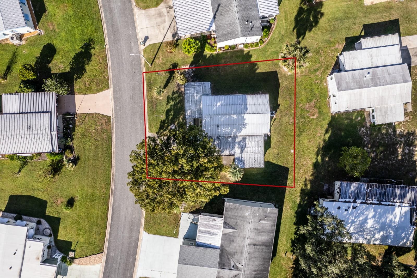 1050 GENEVA WAY, GRAND ISLAND, FL, 32735