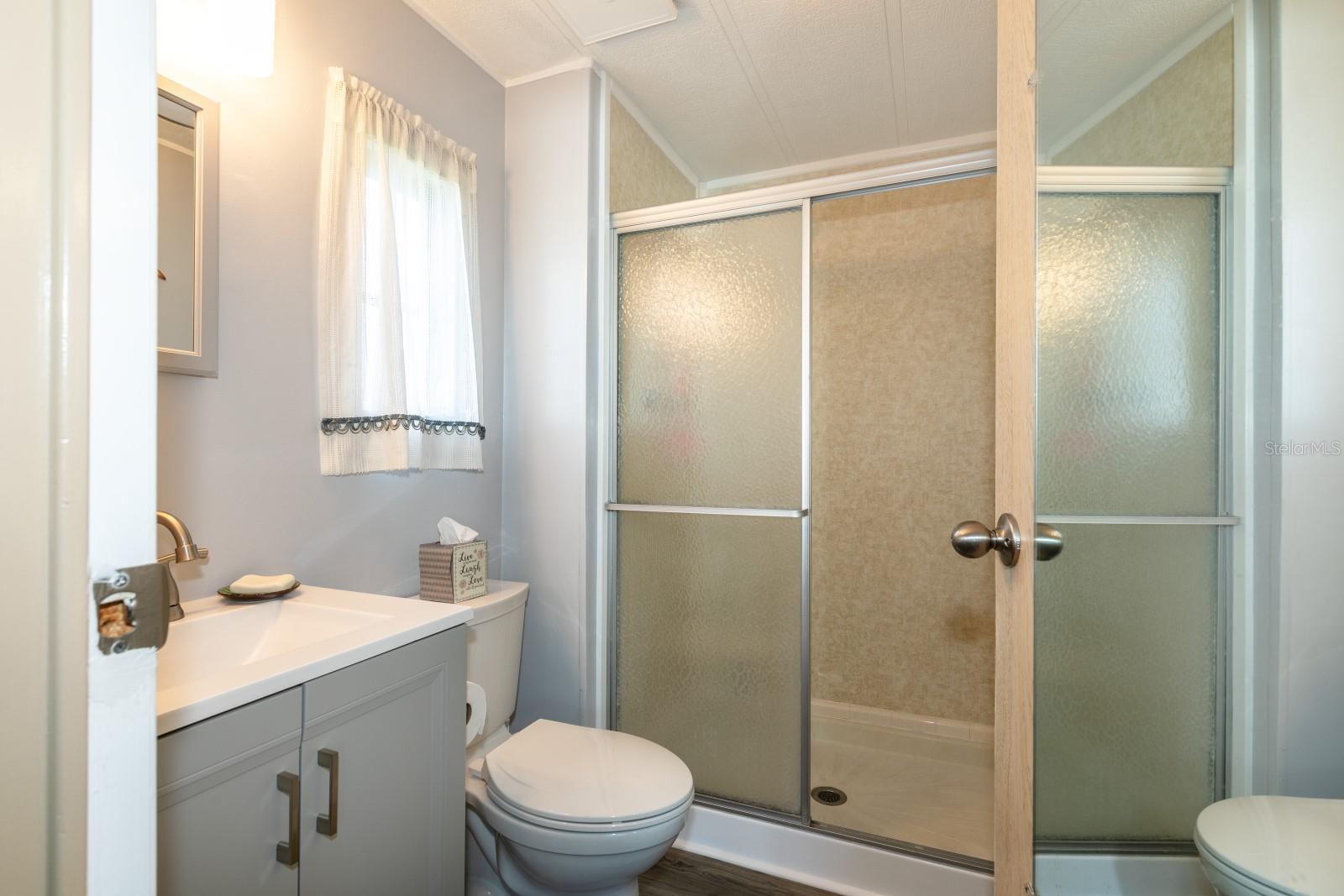 1050 GENEVA WAY, GRAND ISLAND, FL, 32735