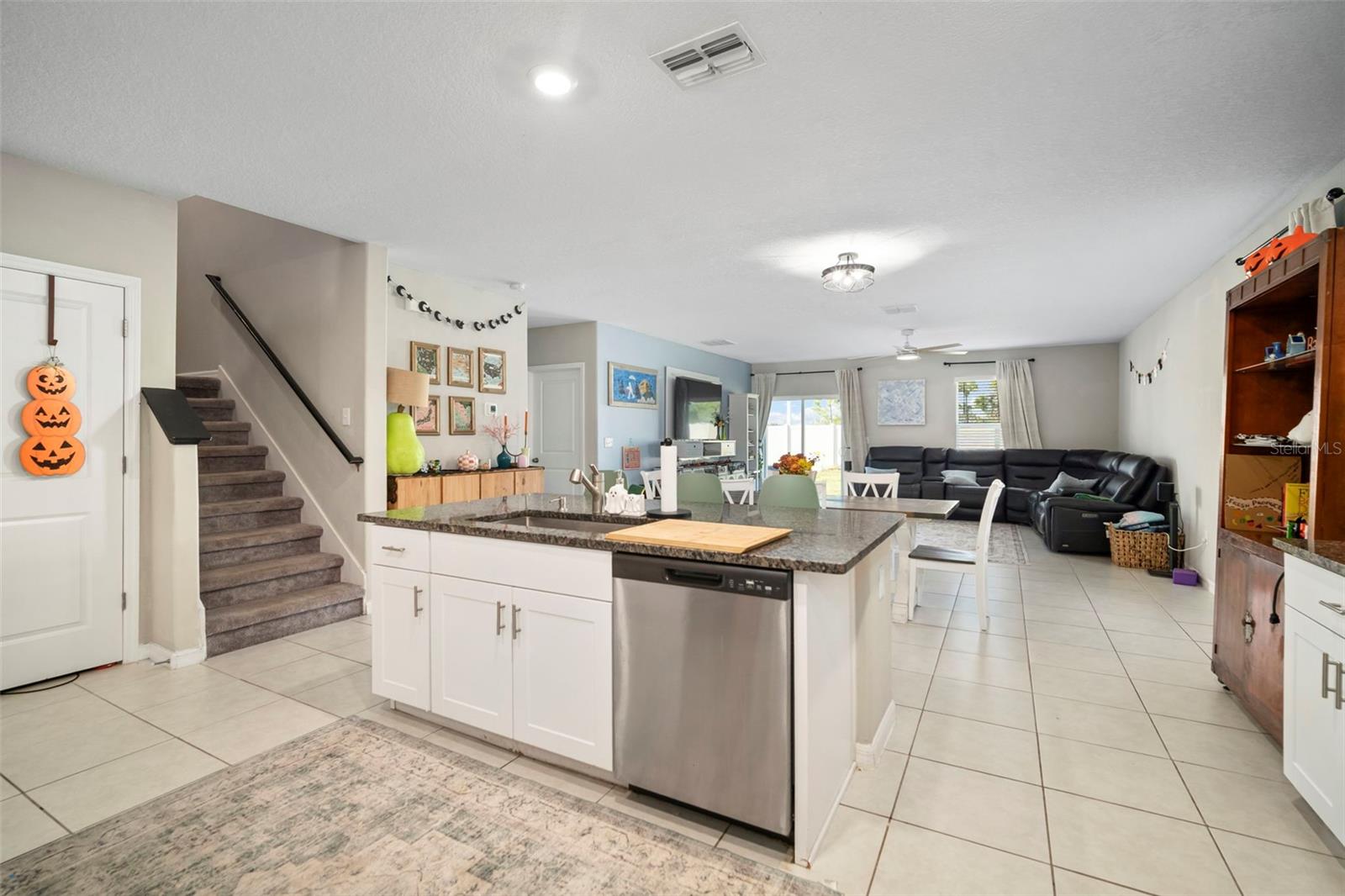 5430 BLUE AZURE DR, WIMAUMA, FL, 33598