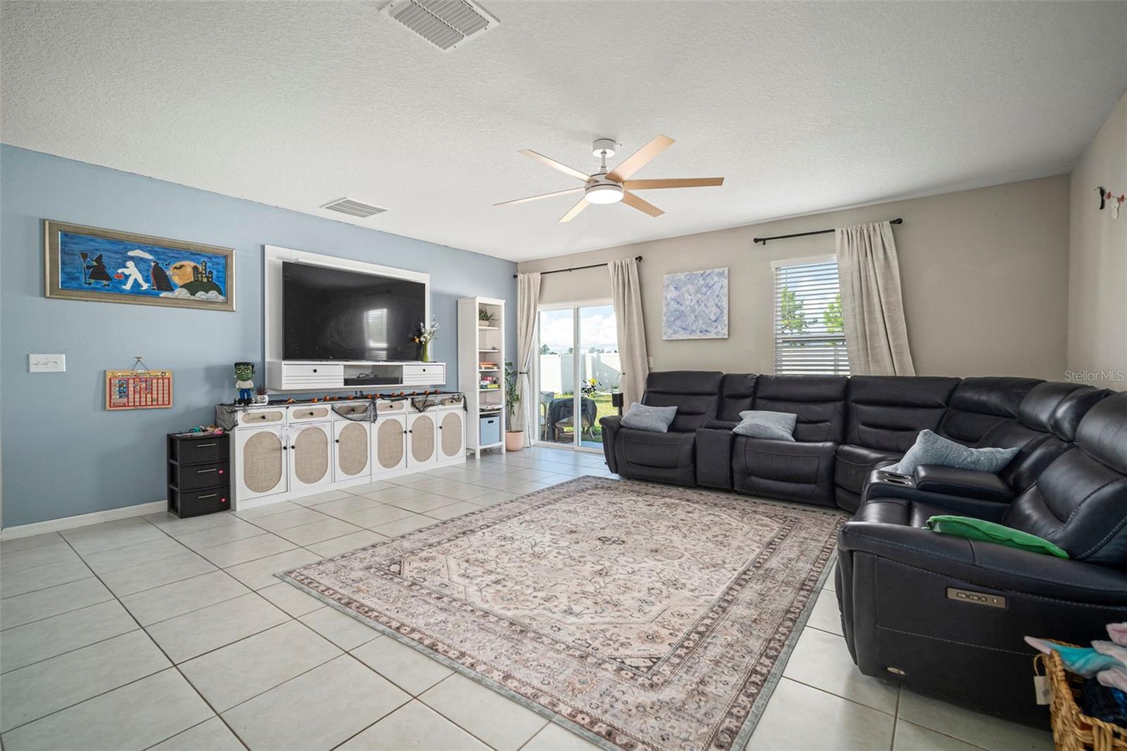 5430 BLUE AZURE DR, WIMAUMA, FL, 33598