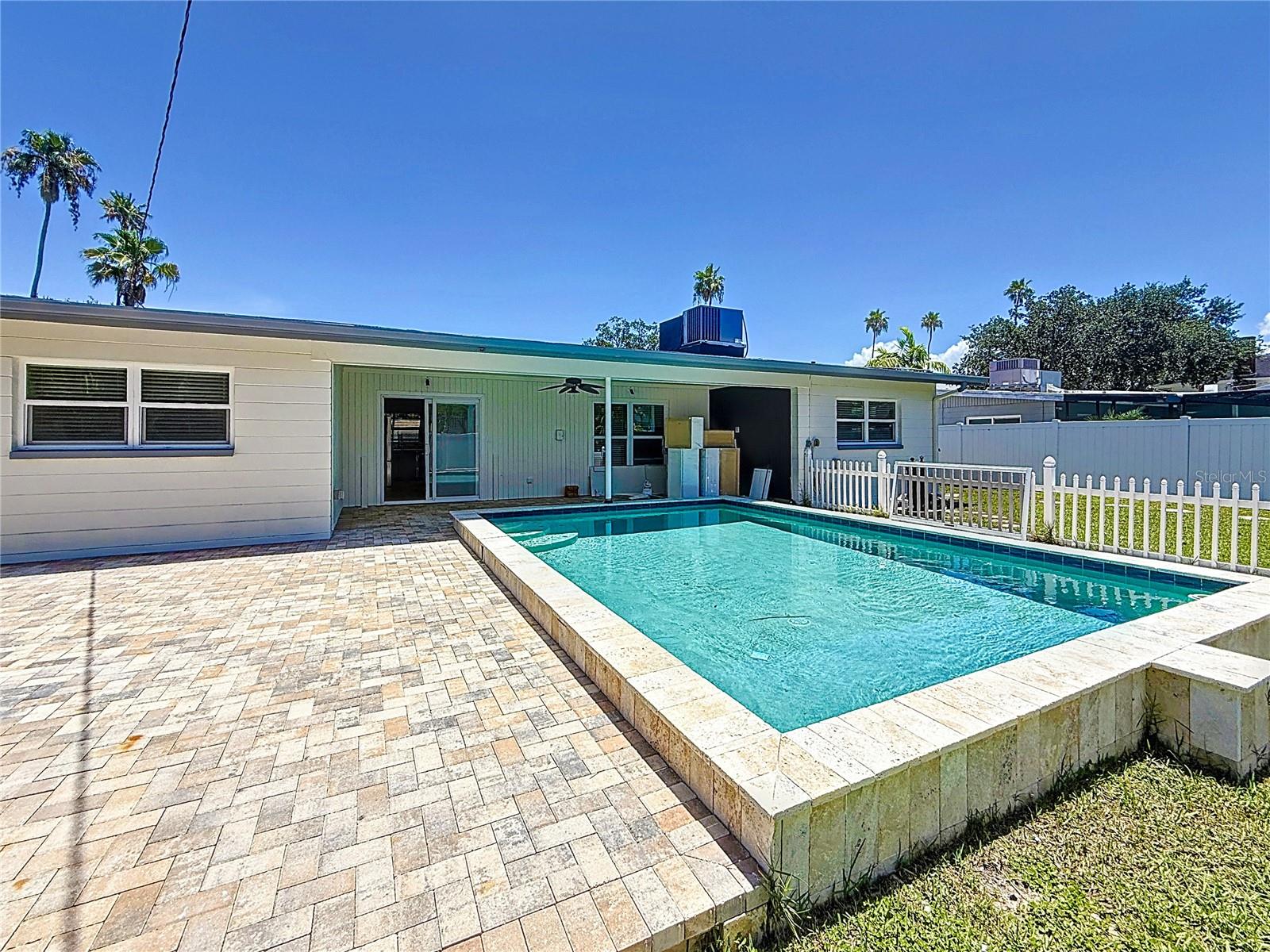 3900 ALABAMA AVE NE, ST PETERSBURG, FL, 33703