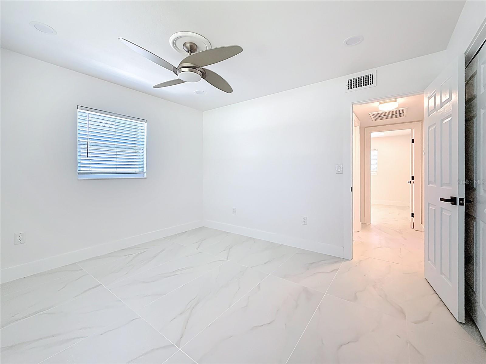 3900 ALABAMA AVE NE, ST PETERSBURG, FL, 33703