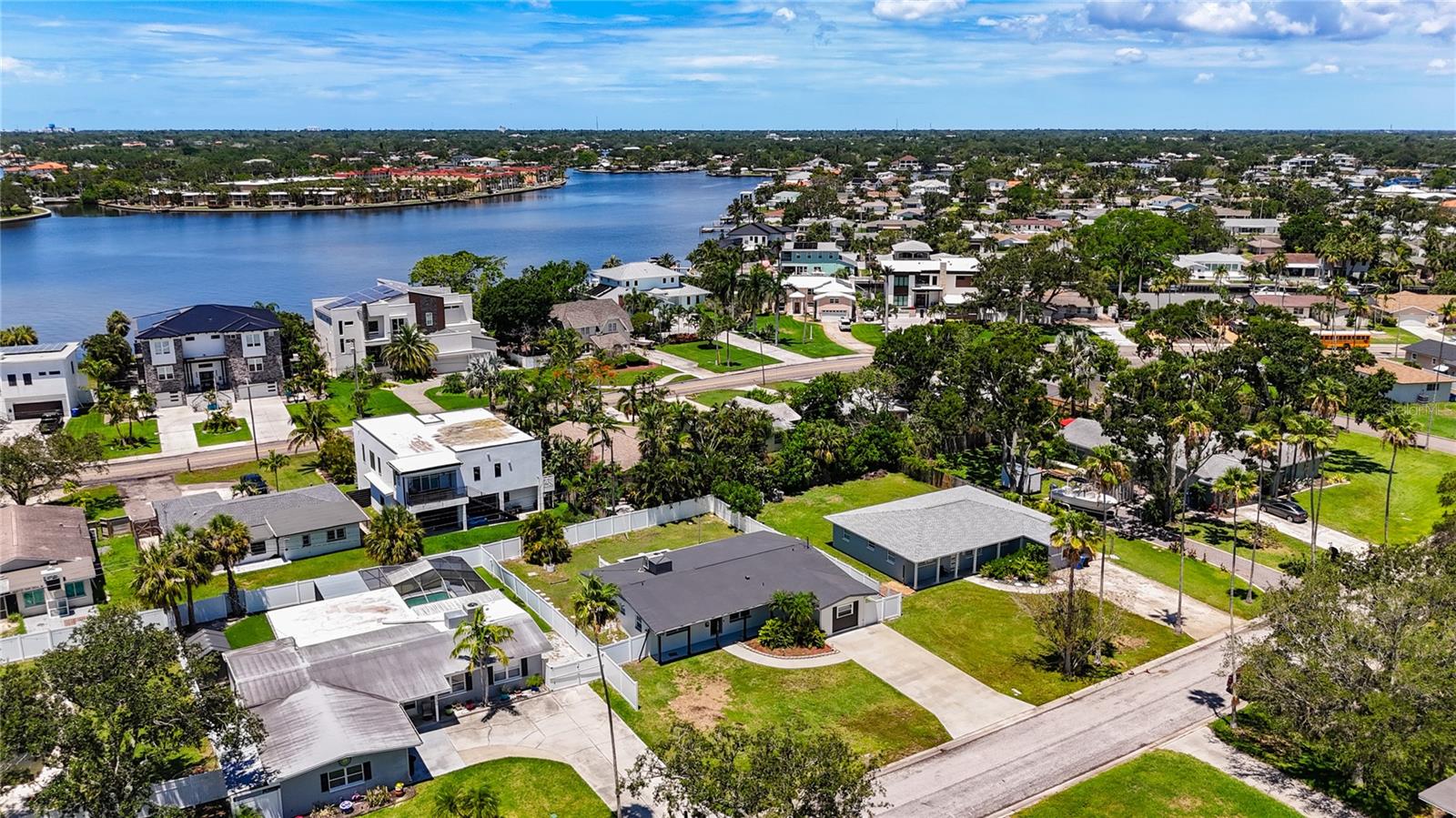 3900 ALABAMA AVE NE, ST PETERSBURG, FL, 33703