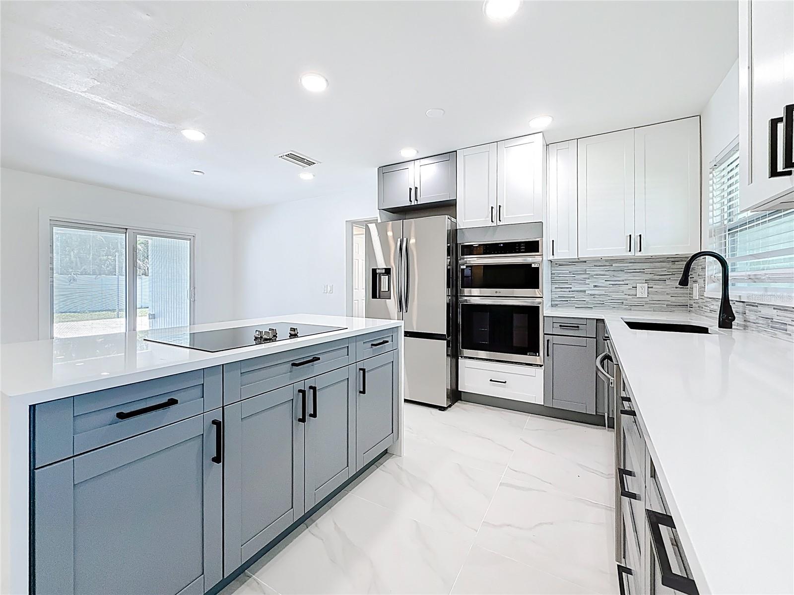 3900 ALABAMA AVE NE, ST PETERSBURG, FL, 33703