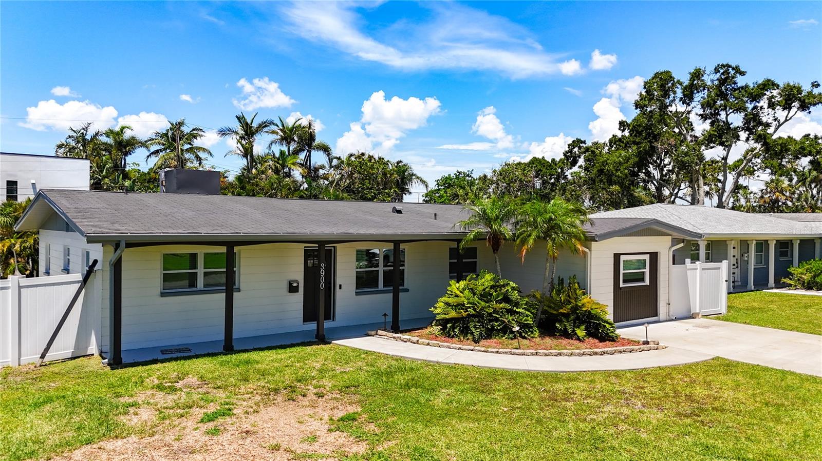 3900 ALABAMA AVE NE, ST PETERSBURG, FL, 33703