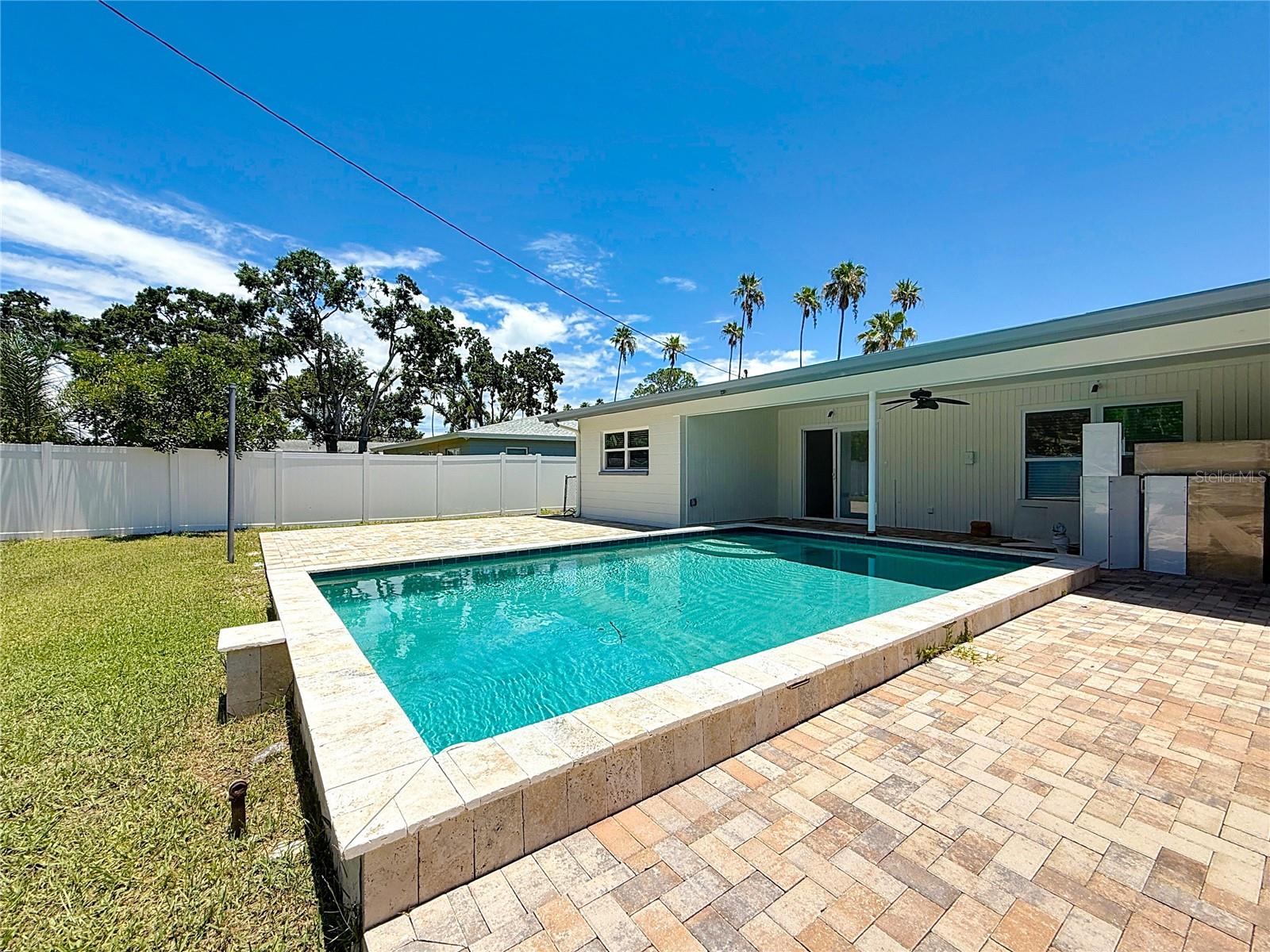 3900 ALABAMA AVE NE, ST PETERSBURG, FL, 33703