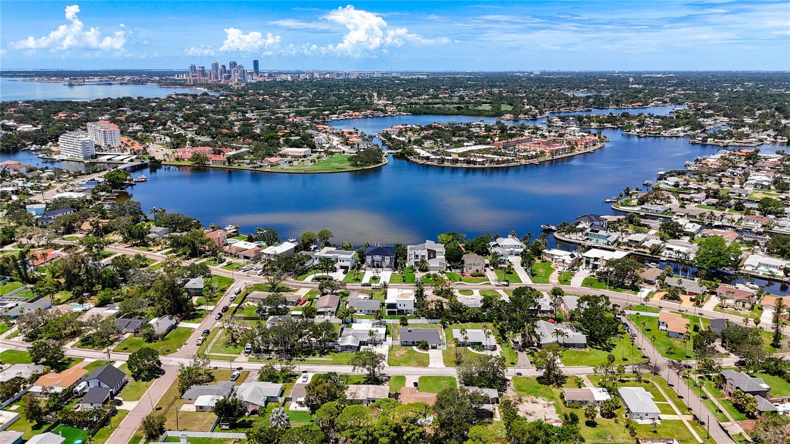 3900 ALABAMA AVE NE, ST PETERSBURG, FL, 33703