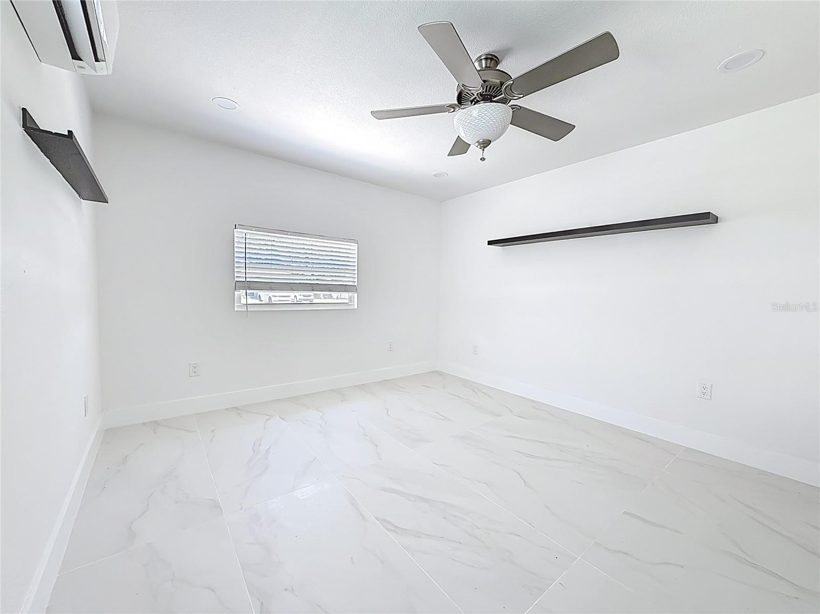 3900 ALABAMA AVE NE, ST PETERSBURG, FL, 33703