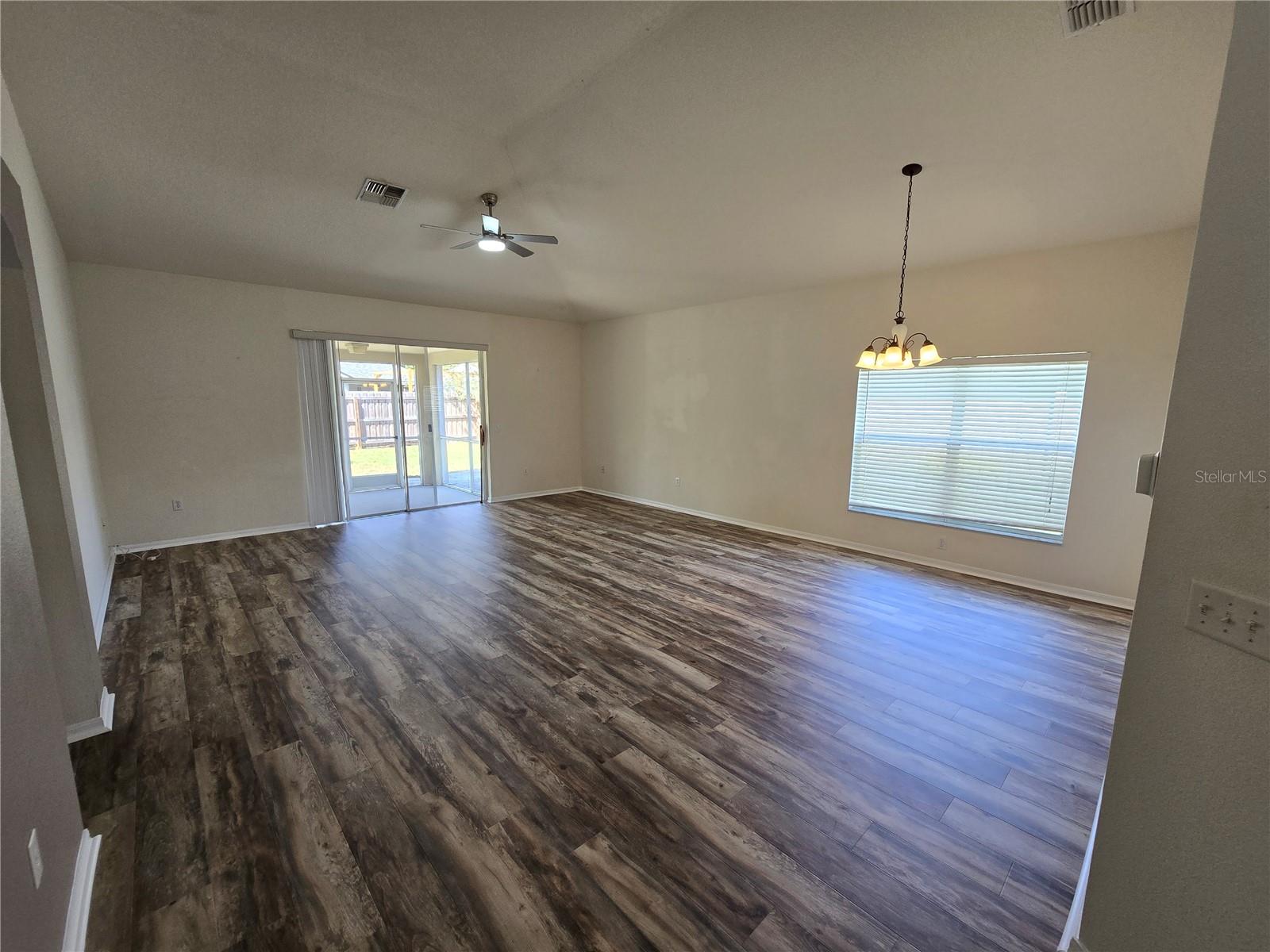 24505 LANDING DR, LUTZ, FL, 33559