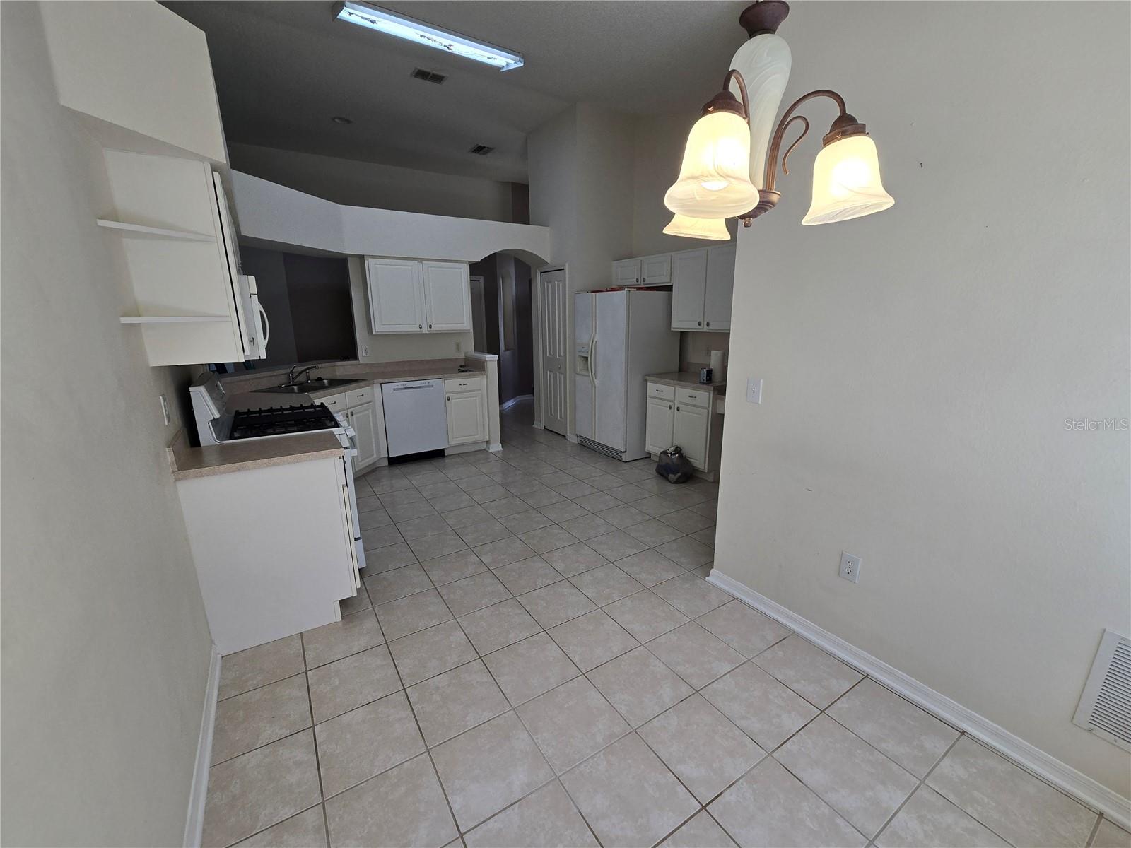 24505 LANDING DR, LUTZ, FL, 33559