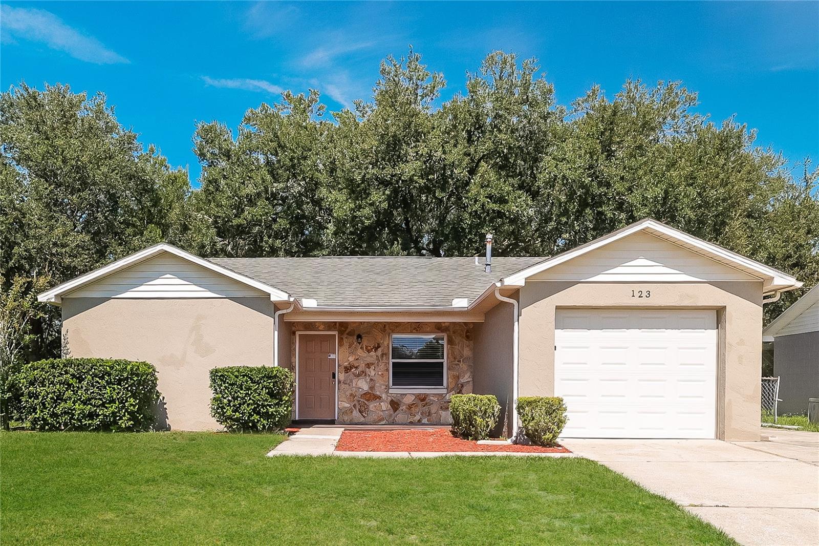 123 KINGS POND AVE, WINTER HAVEN, FL, 33880