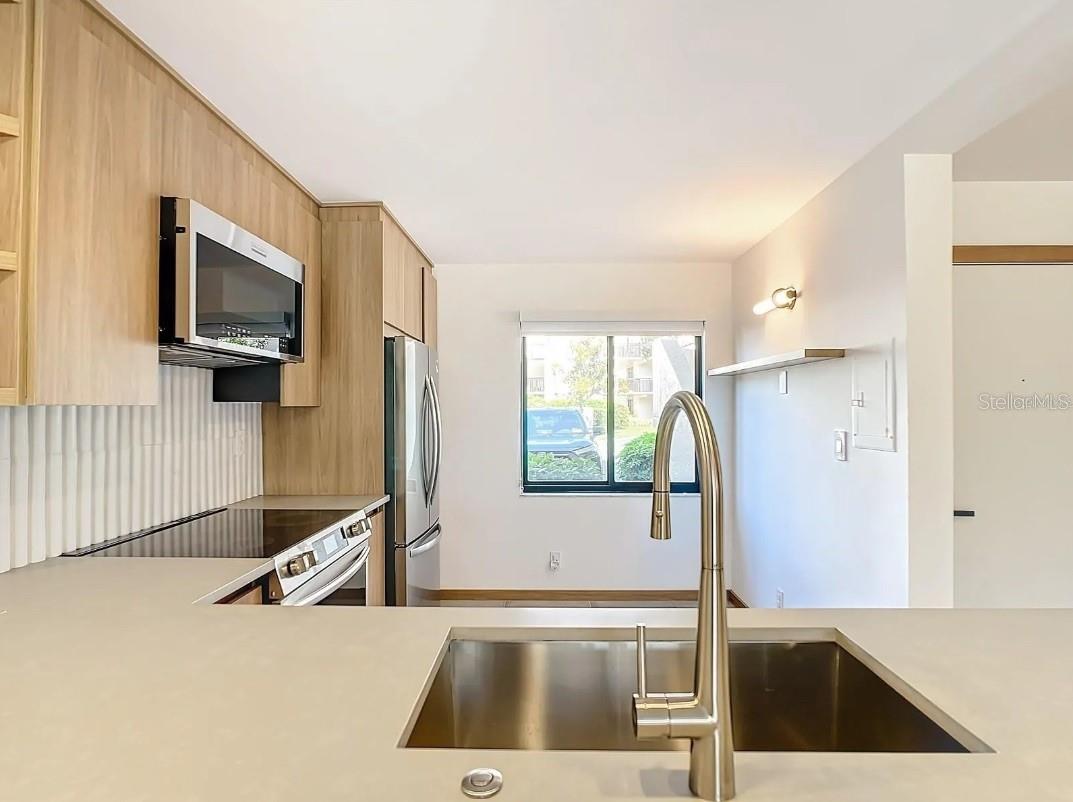 5532 PUERTA DEL SOL BLVD S #136, ST PETERSBURG, FL, 33715