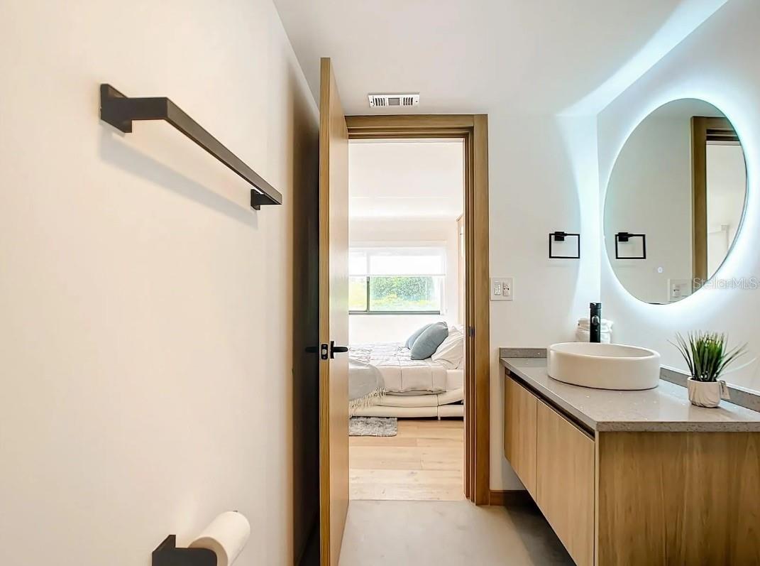 5532 PUERTA DEL SOL BLVD S #136, ST PETERSBURG, FL, 33715