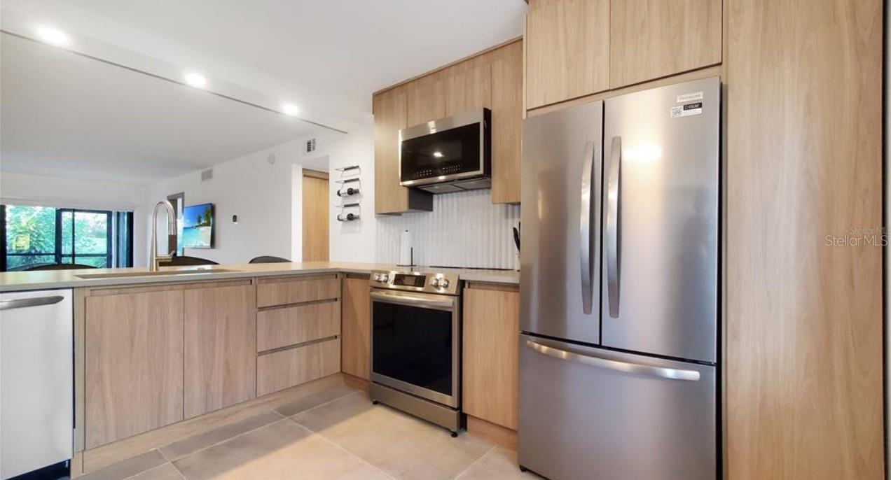 5532 PUERTA DEL SOL BLVD S #136, ST PETERSBURG, FL, 33715