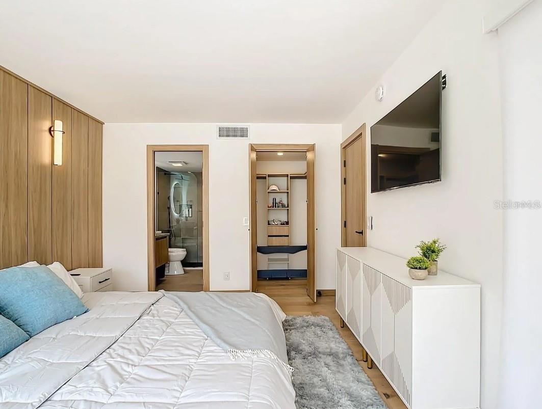 5532 PUERTA DEL SOL BLVD S #136, ST PETERSBURG, FL, 33715