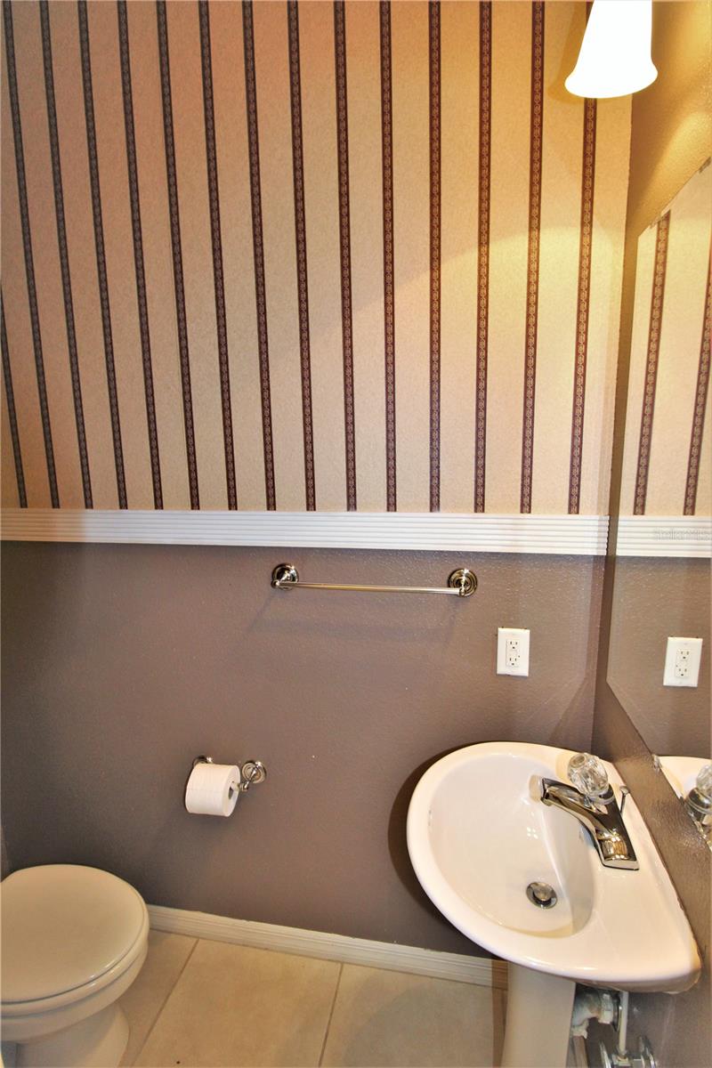 7648 PLANTATION CIR, BRADENTON, FL, 34201