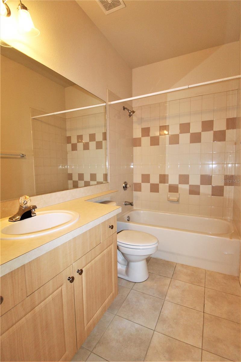 7648 PLANTATION CIR, BRADENTON, FL, 34201